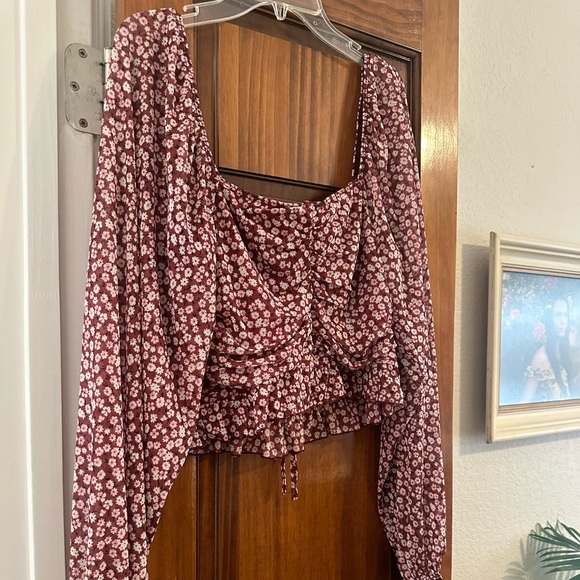 Floral longsleeve top - Picture 3 of 4